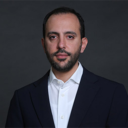 میلاد شکرخواه