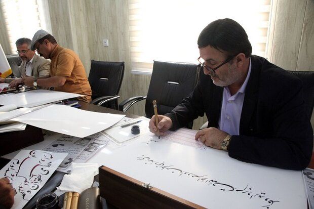 ۳۰ اثر خوشنویسی بر اساس وصیتنامه شهدای استان بوشهر خلق شد