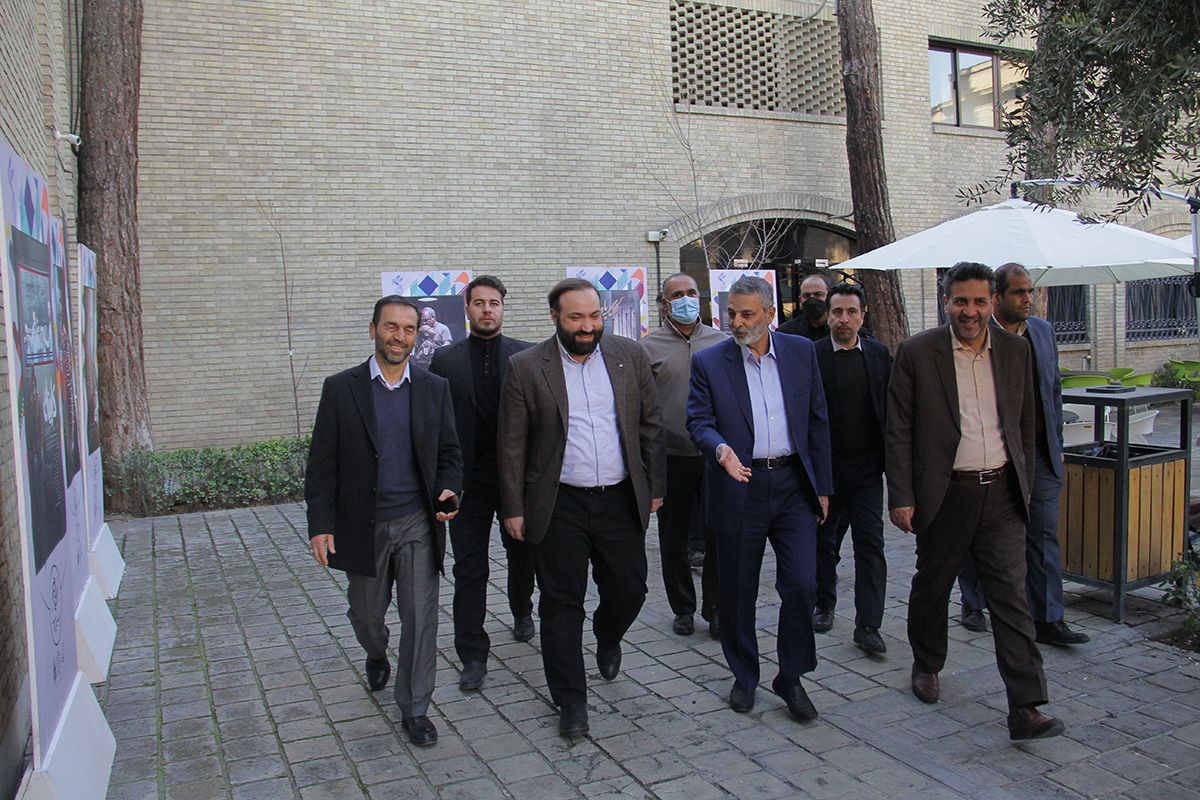 بازدید فرمانده کل ارتش از بنیاد سینمایی فارابی