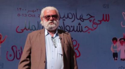 ببینید: گفت‌وگو با داراب آقاسی زاده بازیگر فیلم بلیط در خانه جشنواره