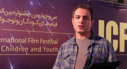 ببینید: گفتگو با فریاد بیات برگزیده بخش وب‌سری در اختتامیه جشنواره سی وچهارم