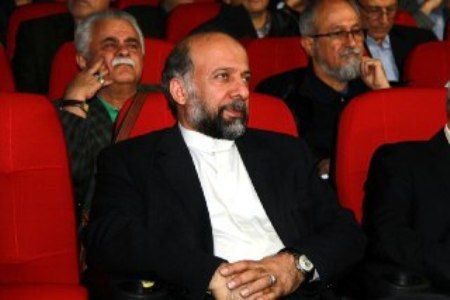 راه گفتگو با مردم فيلمسازي است