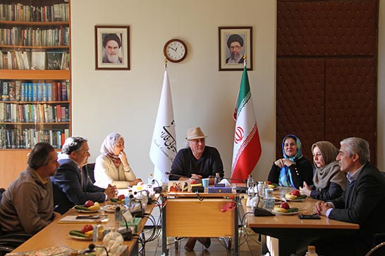 پس از انقلاب ديدگاه امام خميني در ادامه حيات سينماي ايران تاثير داشت/ارزش هاي فرهنگي به کودکان و در ادامه به مخاطبان دنيا منتقل شود