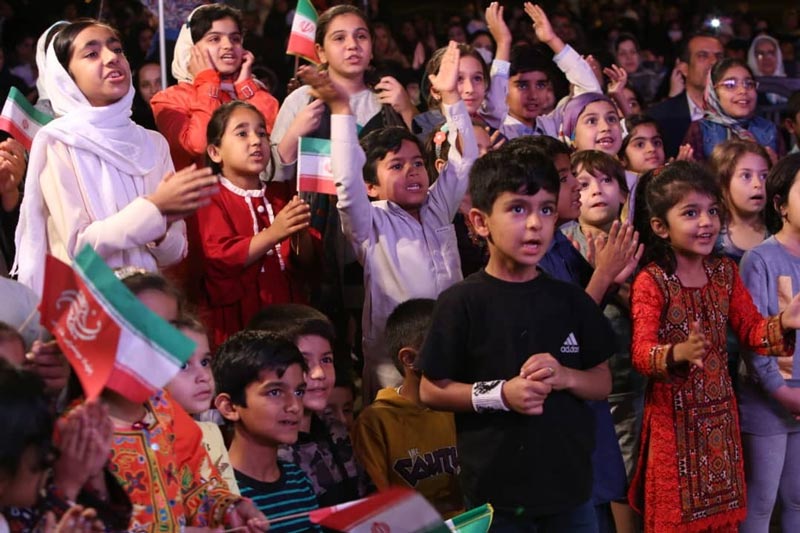 «بچه‌های آفتاب»، شب بندر را روشن کردند