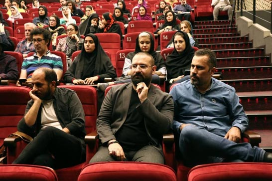 سومين نشست تخصصي «يک فيلم دو طراحي» با بررسي طراحي فيلم «نفس» برگزار شد