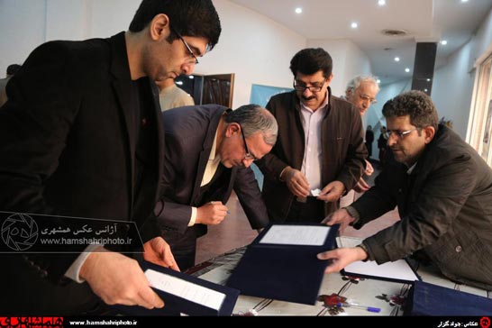 نگاه ستودني «جايزه تهران» به سينما و عکاسي