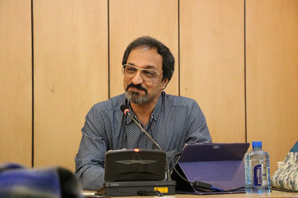 «روایت جنگ در دل جنگ»؛ حقیقت سینمای آوینی از منظری فراآوینی/ شهید آوینی مرز مستند جنگی و سینمایی را فرو ریخت