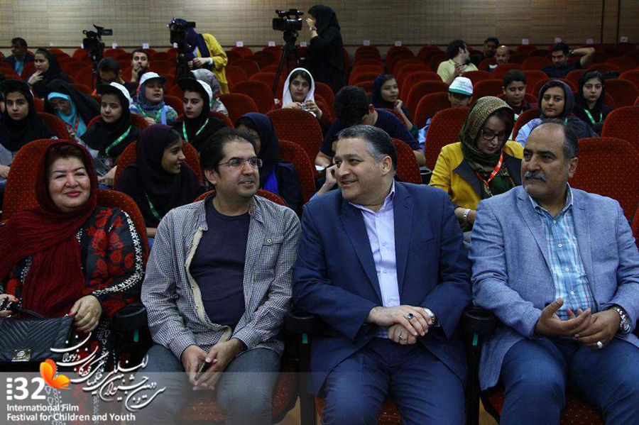 برپایی آنلاین المپیاد فیلمسازی اصالت کار را مخدوش نمی‌کند/ در شیوه‌های برخط، منتورینگ امکانات تازه‌تری دارد/اندیشیدن با دوربین؛ فرصتی جذاب برای نوجوانان