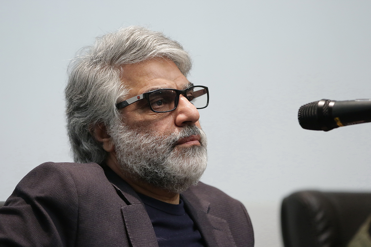 باشه‌آهنگر: برخی مدیران که جنگ را ندیده‌اند و پژوهش نکرده‌اند، درباره سینمای دفاع مقدس نظر می‌دهند