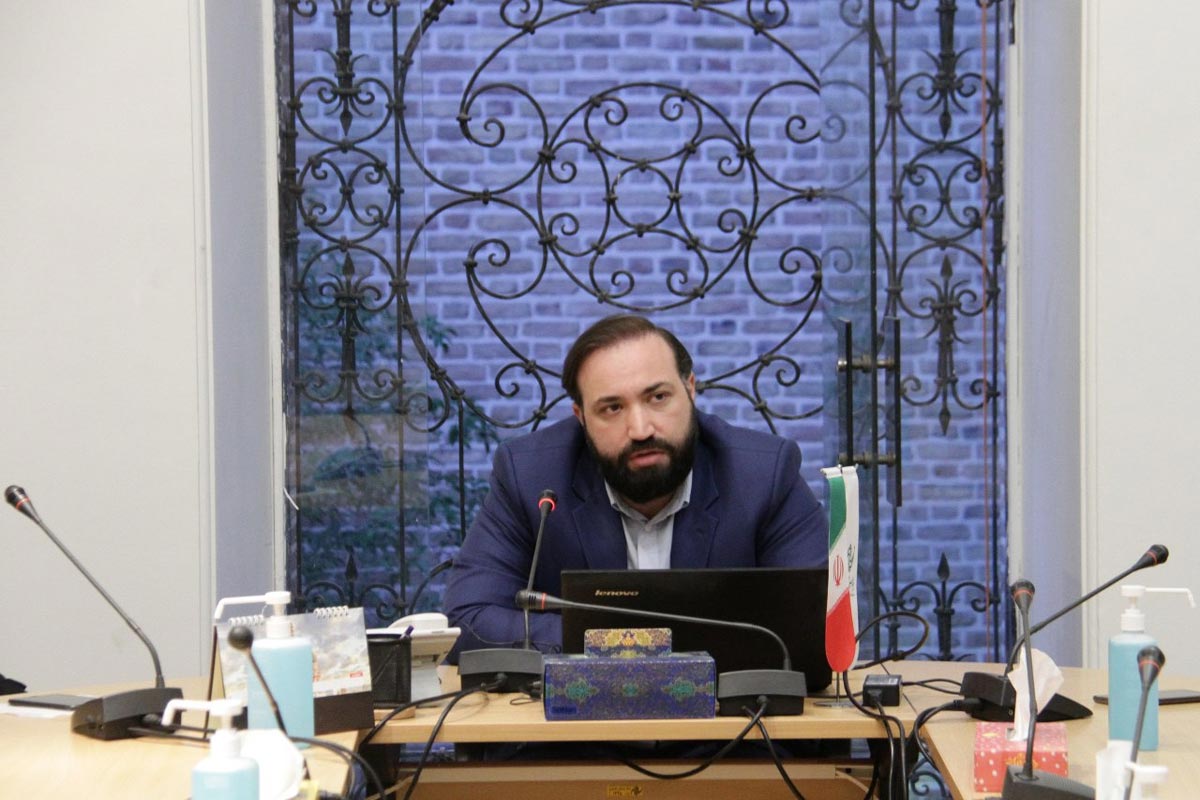 فارابی تسهيلگر فعاليت بخش خصوصي و فعالان بين الملل سينما/ تقویت حوزه بین الملل بنیاد فارابی در دوره تحول
