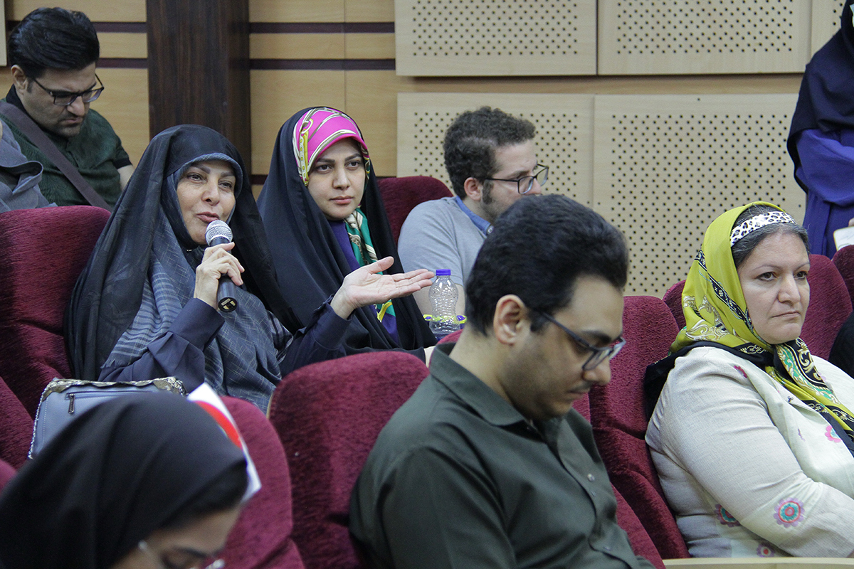 از ظرفیت فعالان مردمی برای رونق سینمای کودک باید بهره برد