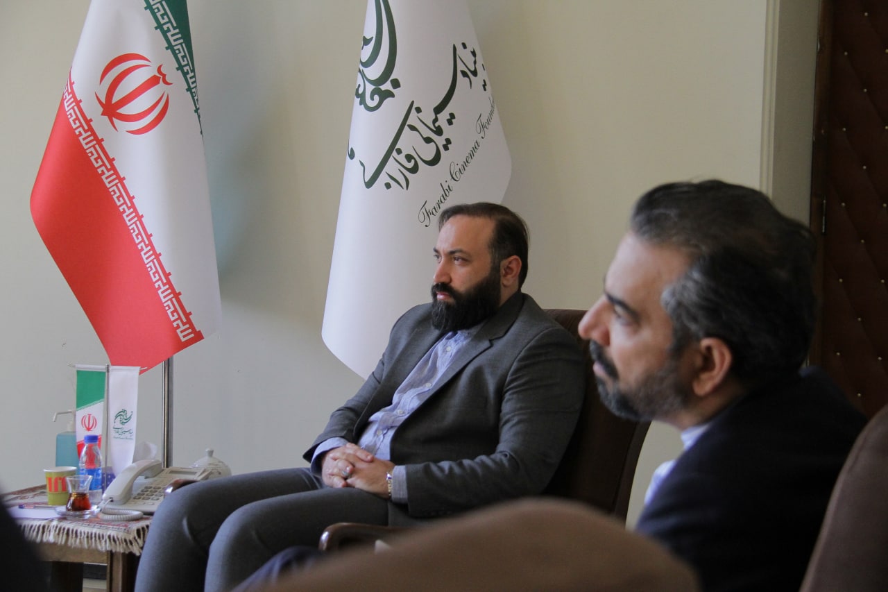 دیپلماسی سینمایی در دستور کار وزارت امور خارجه/ تسهیل امور کنسولی و پشتیبانی وزارت امورخارجه در رویدادهای سینمایی