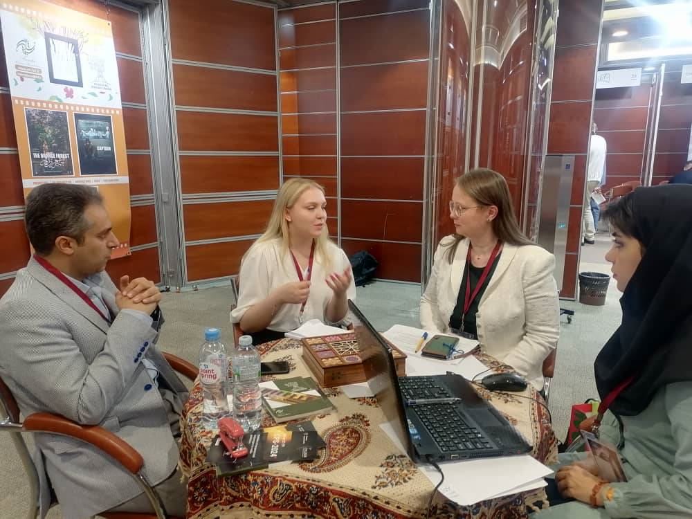 تداوم حضور جهانی چتر سینمای ایران با حضور در بازار محتوای جهانی worldcontent مسکو 2023