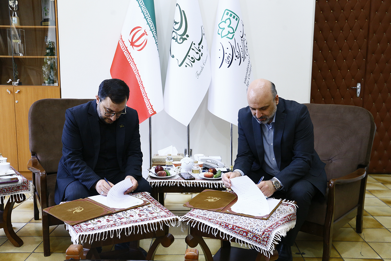 بنیاد سینمایی فارابی و کانون پرورش فکری تفاهمنامه همکاری امضا کردند