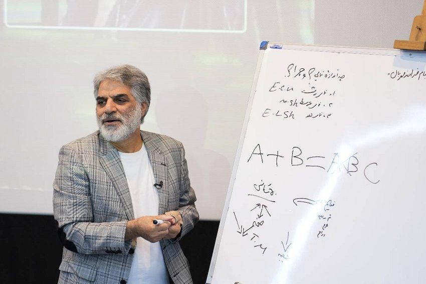 محمدعلی باشهآهنگر مربیگری میکند