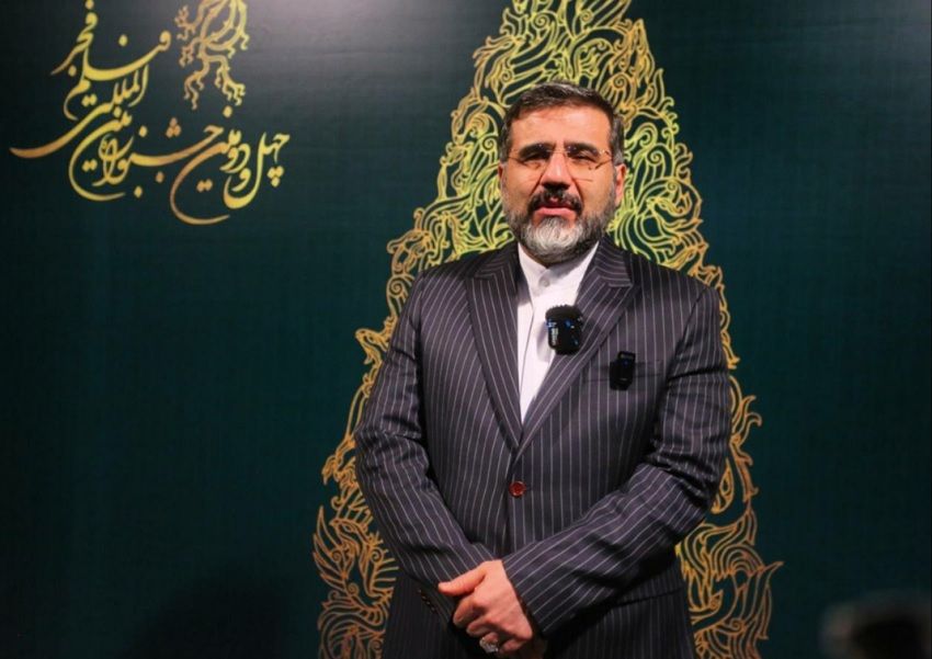 آغوشمان در وزارت ارشاد به سوی هنرمندان باز است