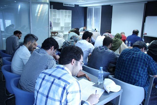 آزمون ورودي دوره «مطالعات فيلم» در مدرسه ملي سينما برگزار شد / استقبال متقاضيان از نقاط مختلف ايران