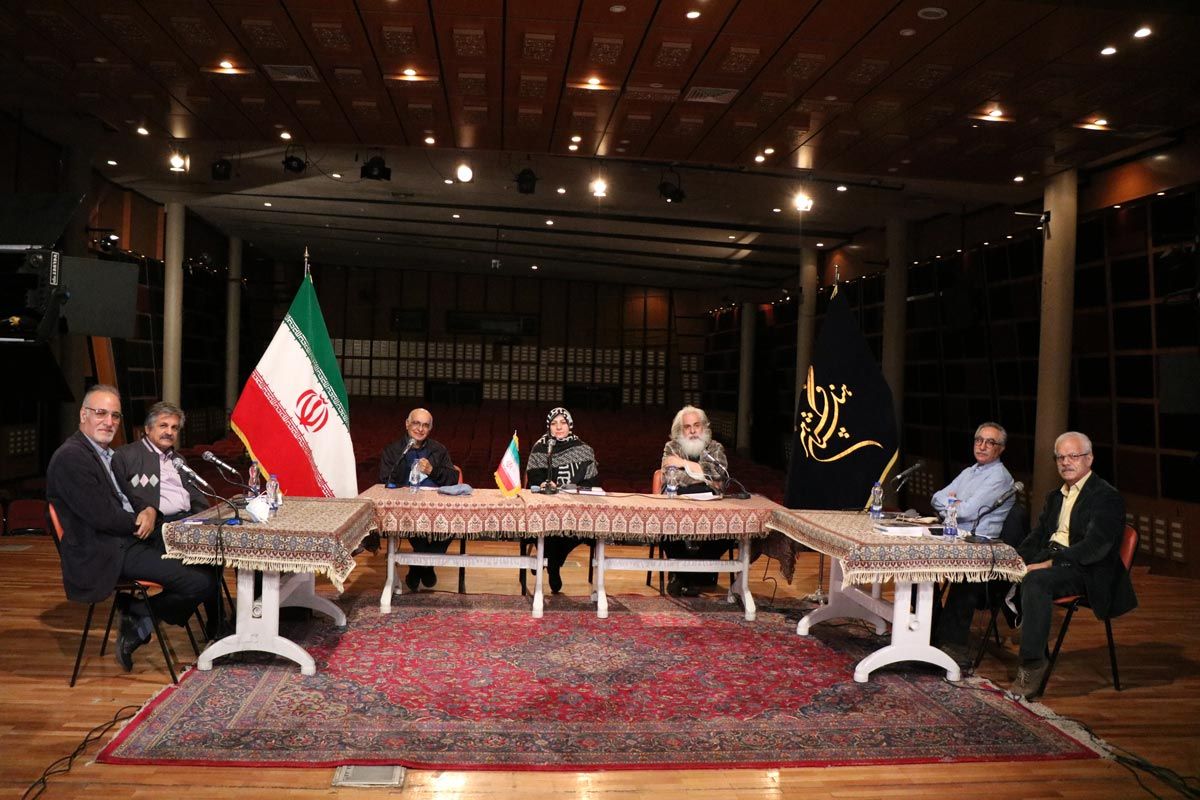 نشست "نقش اقتباس ادبی در آثار سینمایی کودک و نوجوان"