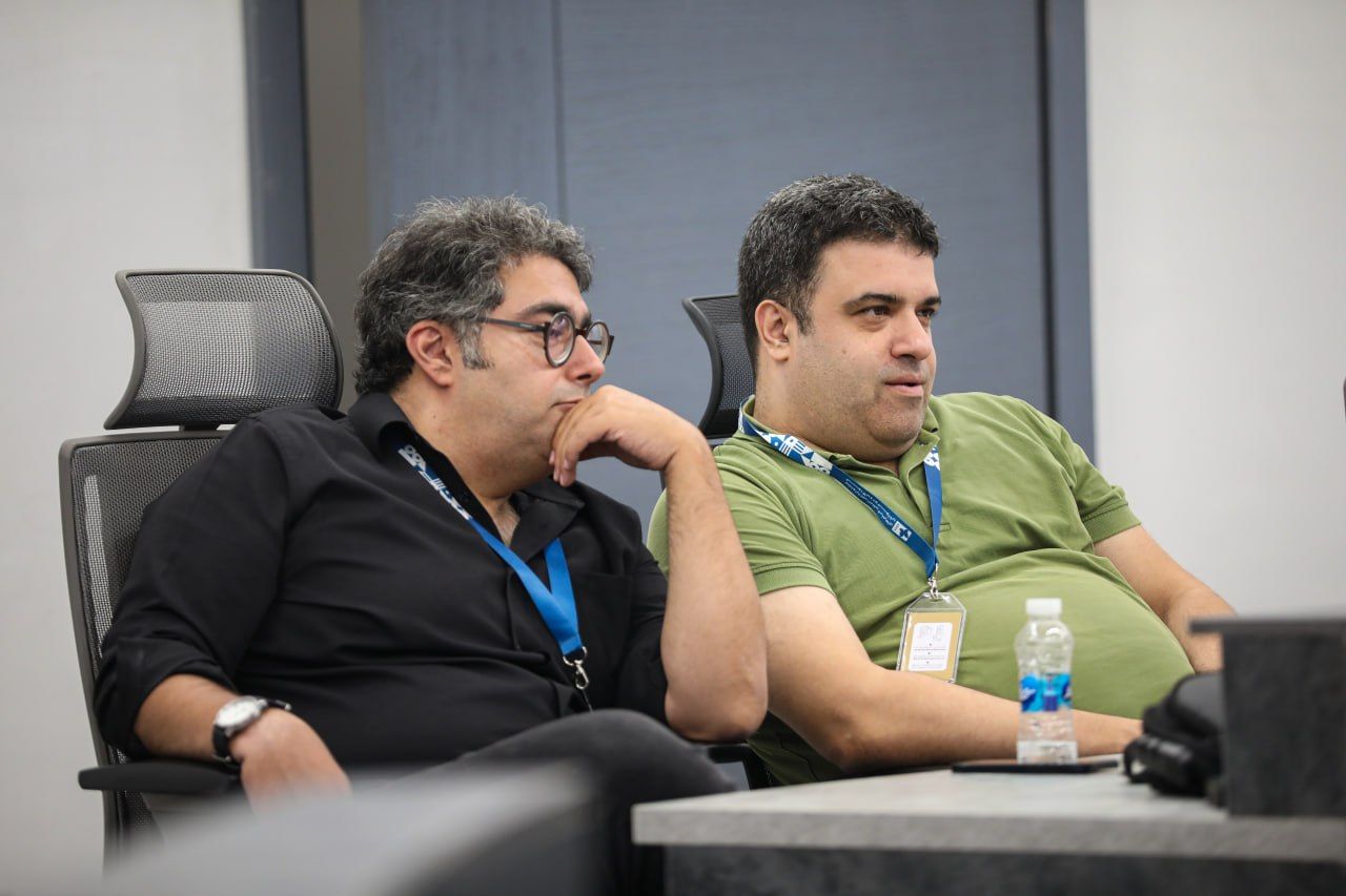 neshast jafari ba filmsazan kotah (8).jpg