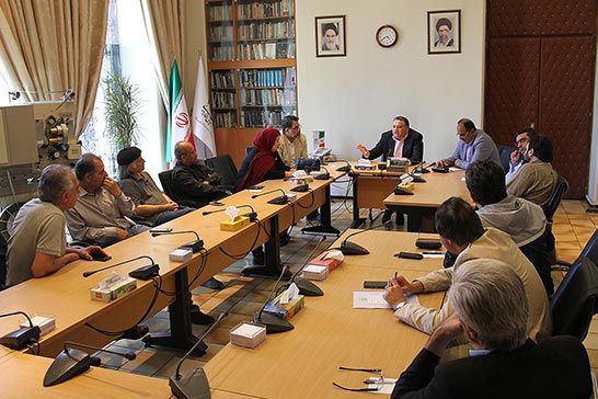 نشست کانون کارگردانان و مديران بنياد سينمايي فارابي برگزار شد