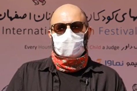گفت‌وگو با پیمان فاطمی عروسک‌گردان فیلم سینمایی نارگیل