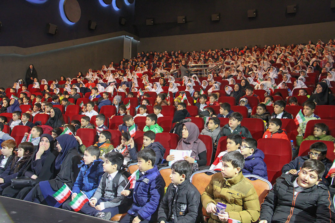 kian-cinema-simorgh-parvaneha-22