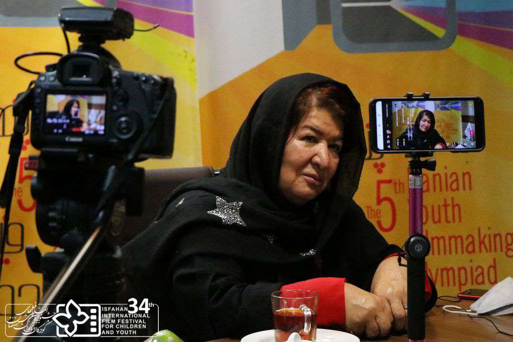 Poran-derakhshandeh (3)