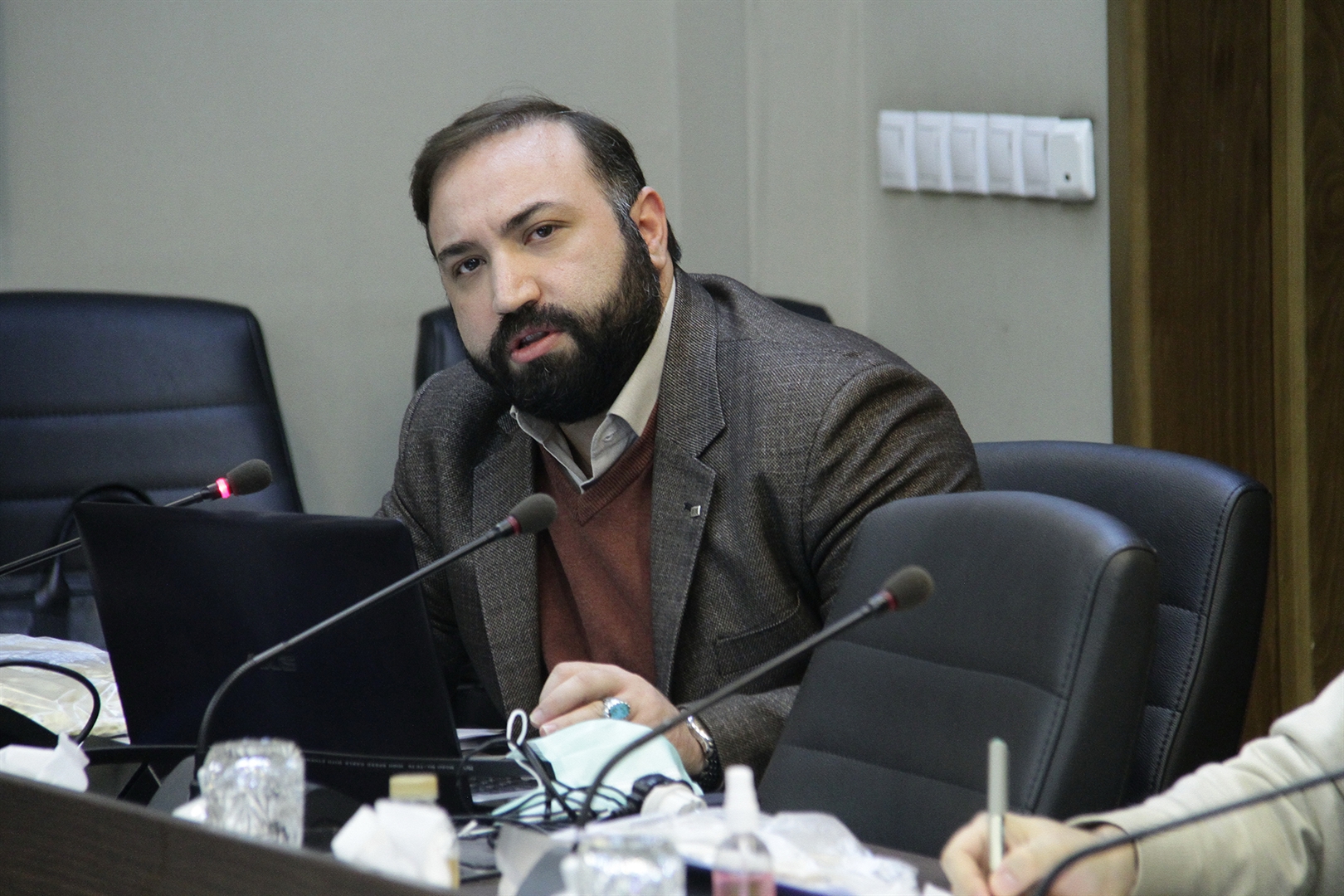 jalase heyat omana farabi 29 bahman (5)