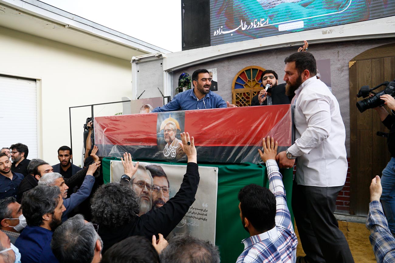 nader talebzadeh. mearaj shohada (12)
