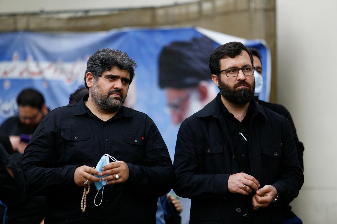 nader talebzadeh. mearaj shohada (21)