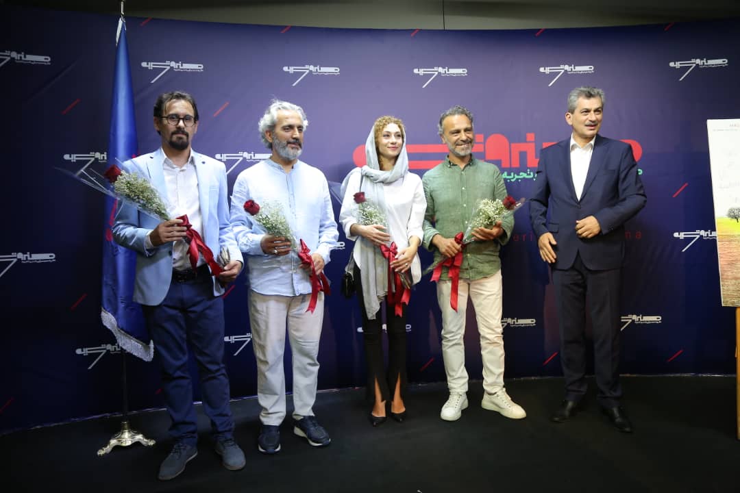 derakht khamosh ekran (10)