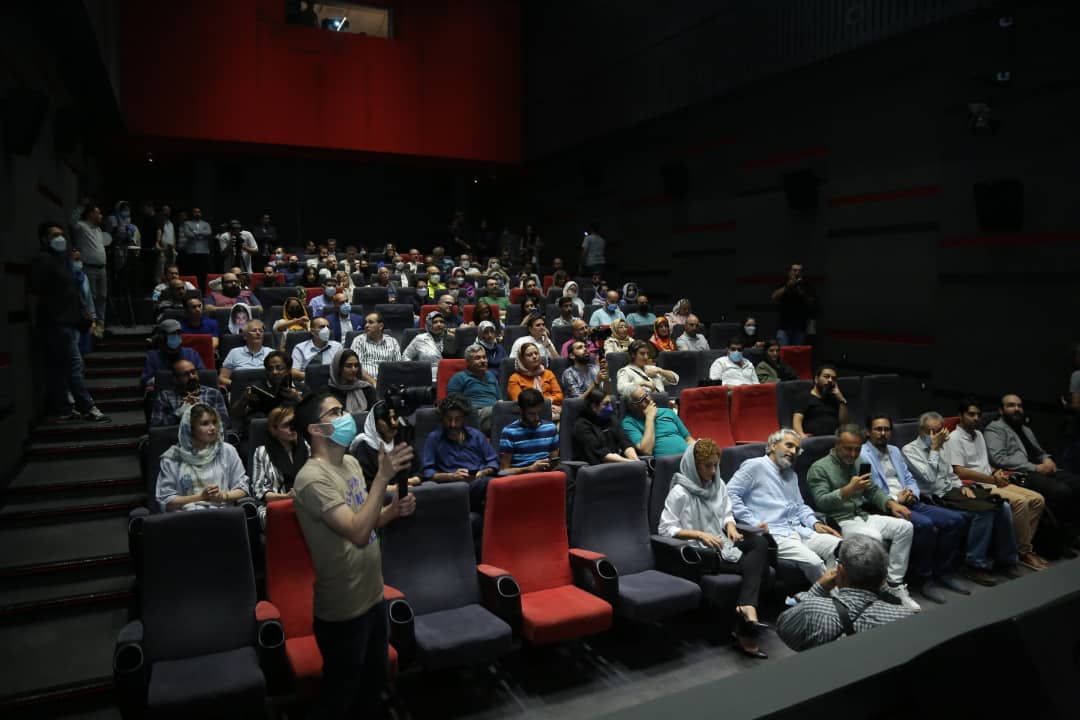derakht khamosh ekran (5)