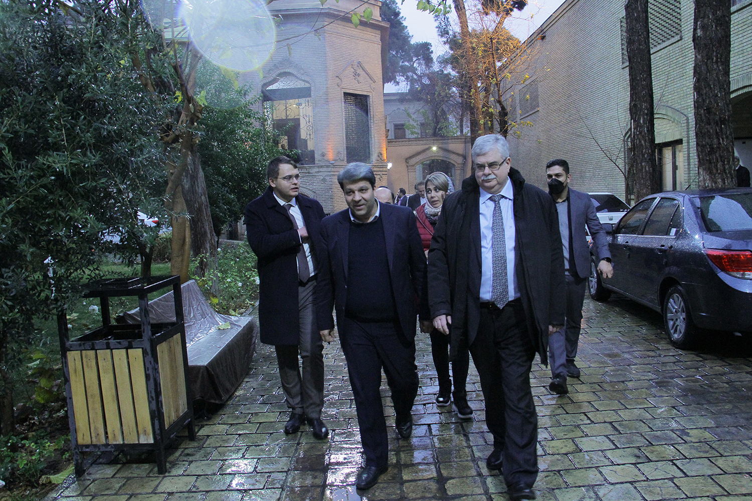 eftetahieh rozhae film rous (3)
