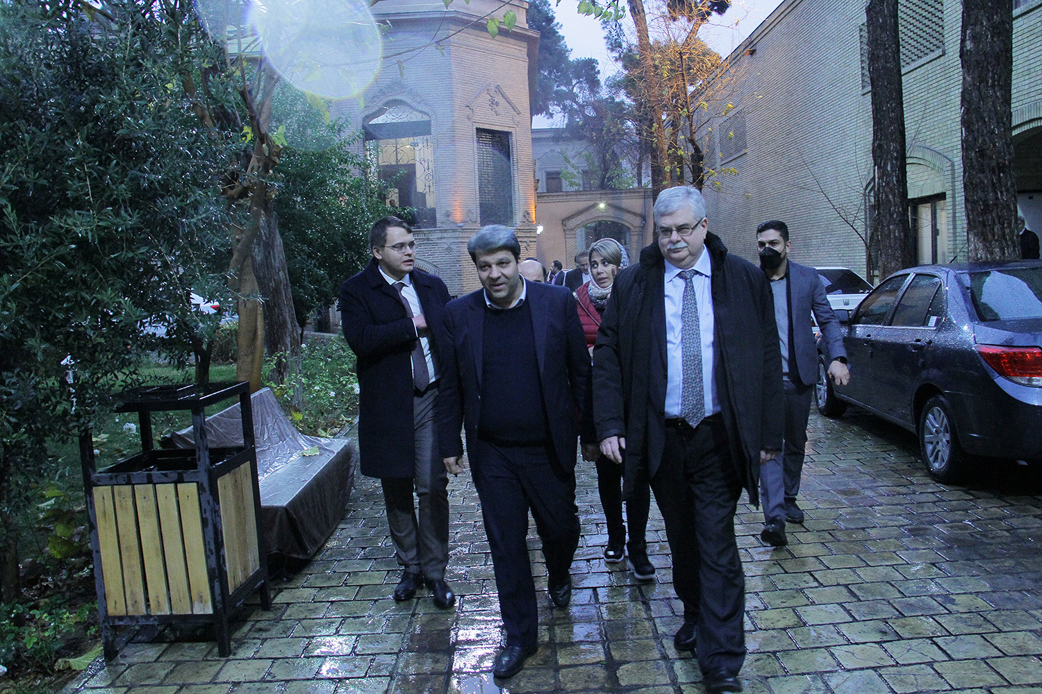eftetahieh rozhae film rous (7)