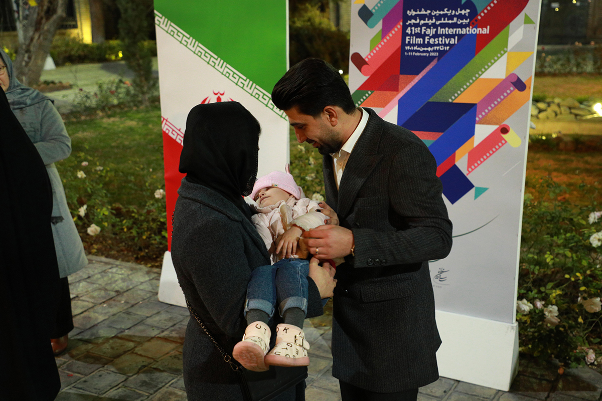 roznegar 17 bahman (7)