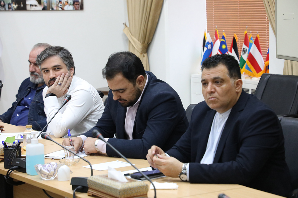 filmnameh kodakan ghazeh. bargozidegan (8)