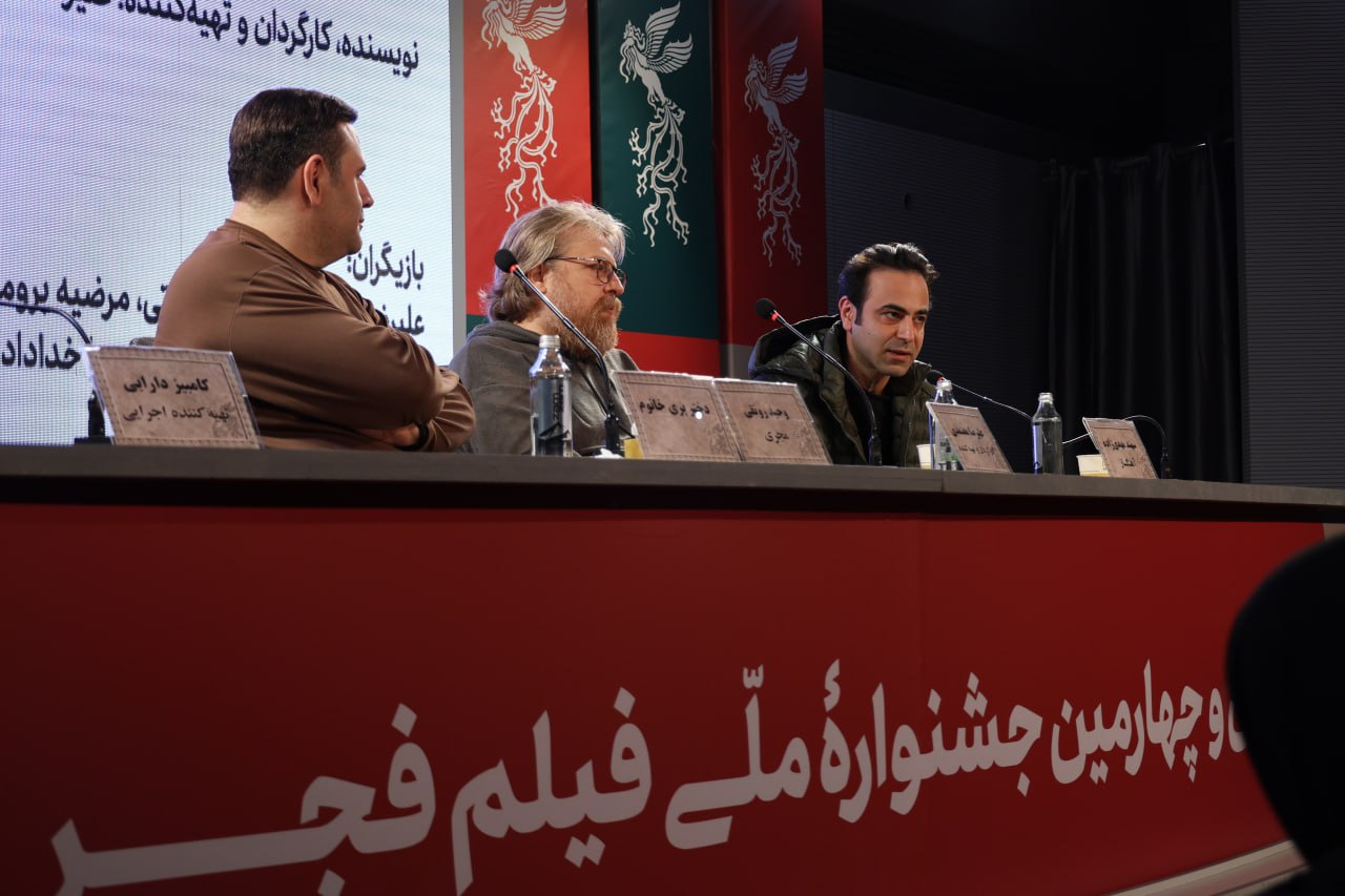 dokhtar pari khanom neshast (8)