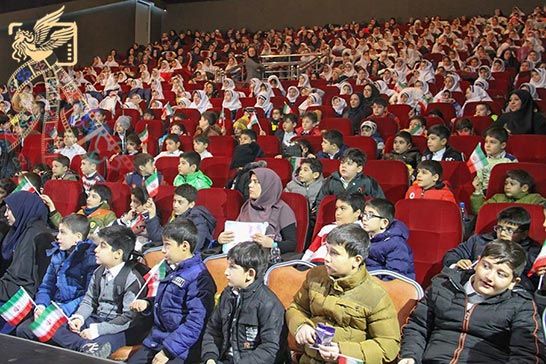 پروانهها در همه استانهاي کشور به پرواز در ميآيند/معرفي سينماهاي نمايش دهنده آثار «سيمرغ و پروانهها»