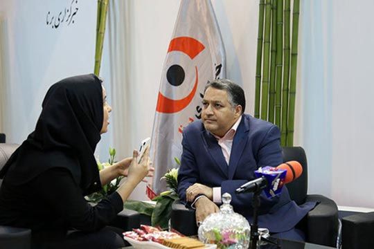 اهالي رسانه نبايد به حواشي صفحات مجازي بپردازند